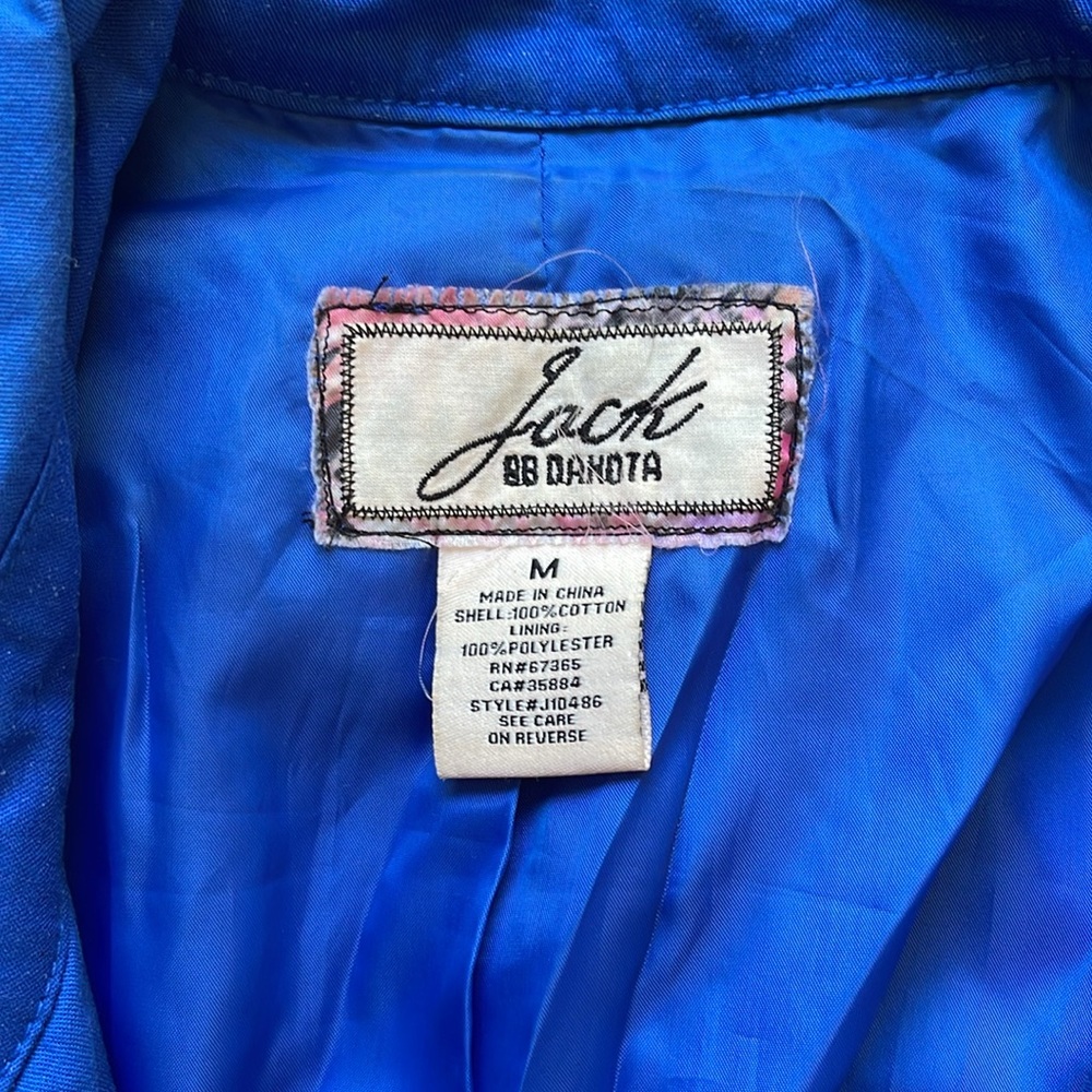 Jacket - Picture 9 of 9